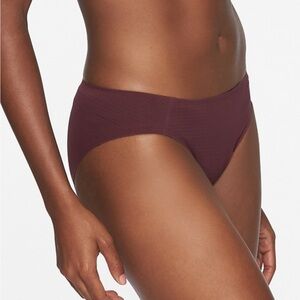 Althleta Medium Coverage Bikini Bottom Dark Plum/Purple Size Medium